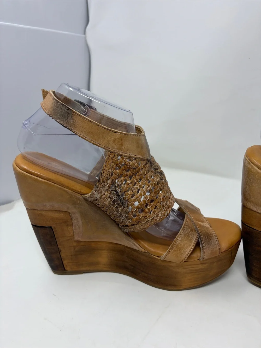 BED|STU Woven Dark Camel Leather Platform Sandals Size 10 Excellent Condition